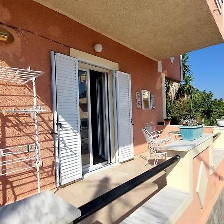 Alex Apartment Perama  Zewnętrze zdjęcie